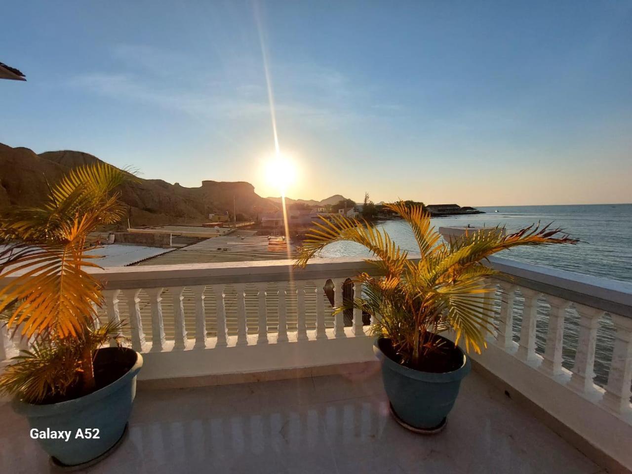 Hotel Residencial Ramire-Tour Benguela Екстериор снимка