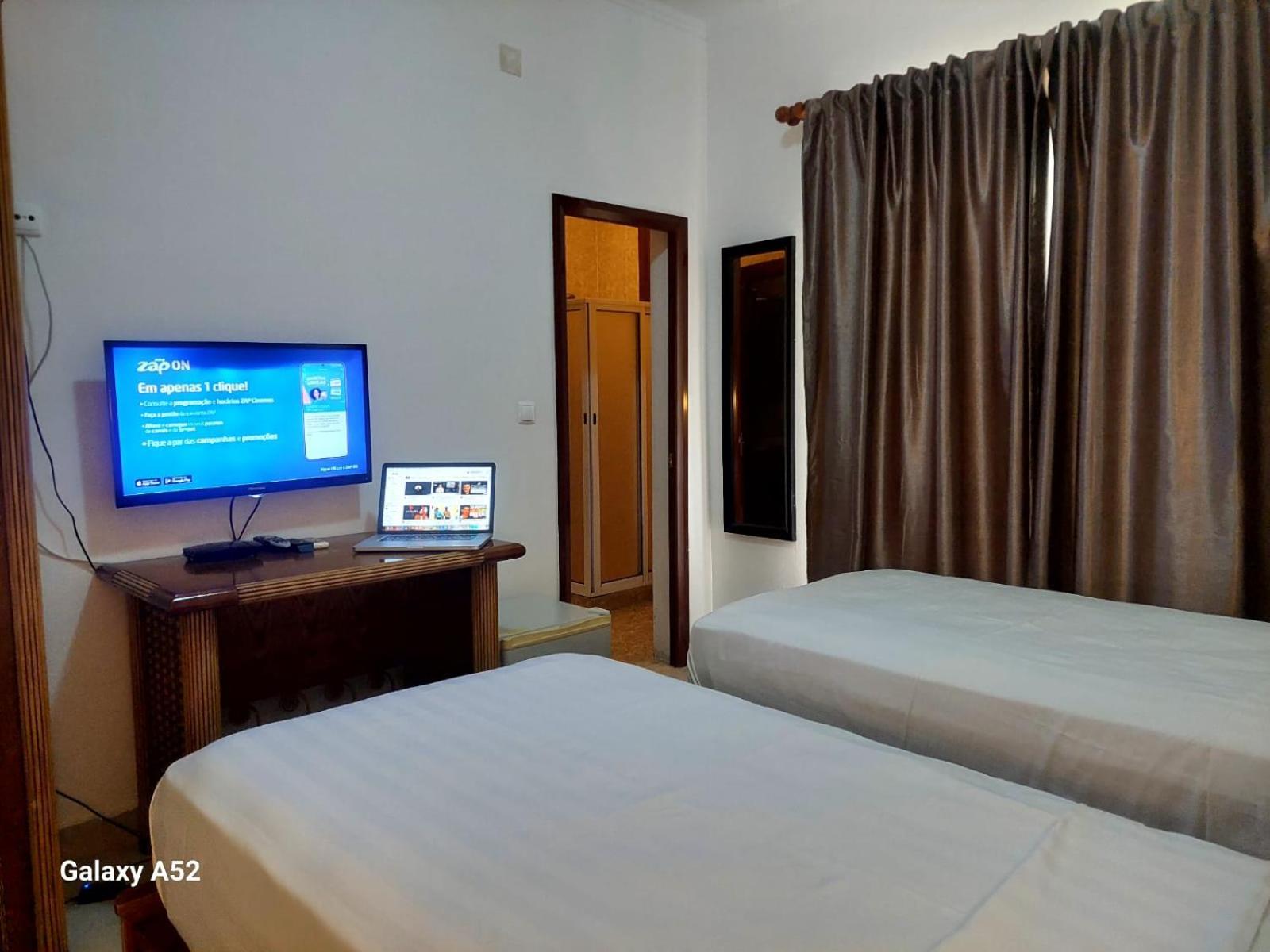 Hotel Residencial Ramire-Tour Benguela Екстериор снимка