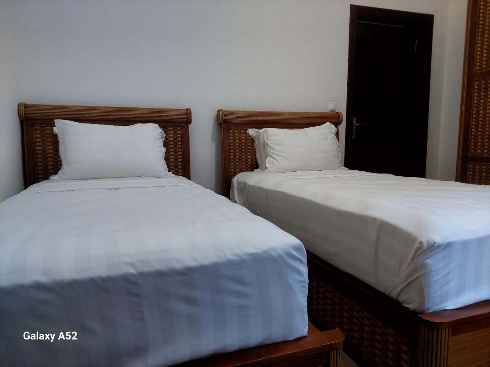 Hotel Residencial Ramire-Tour Benguela Екстериор снимка