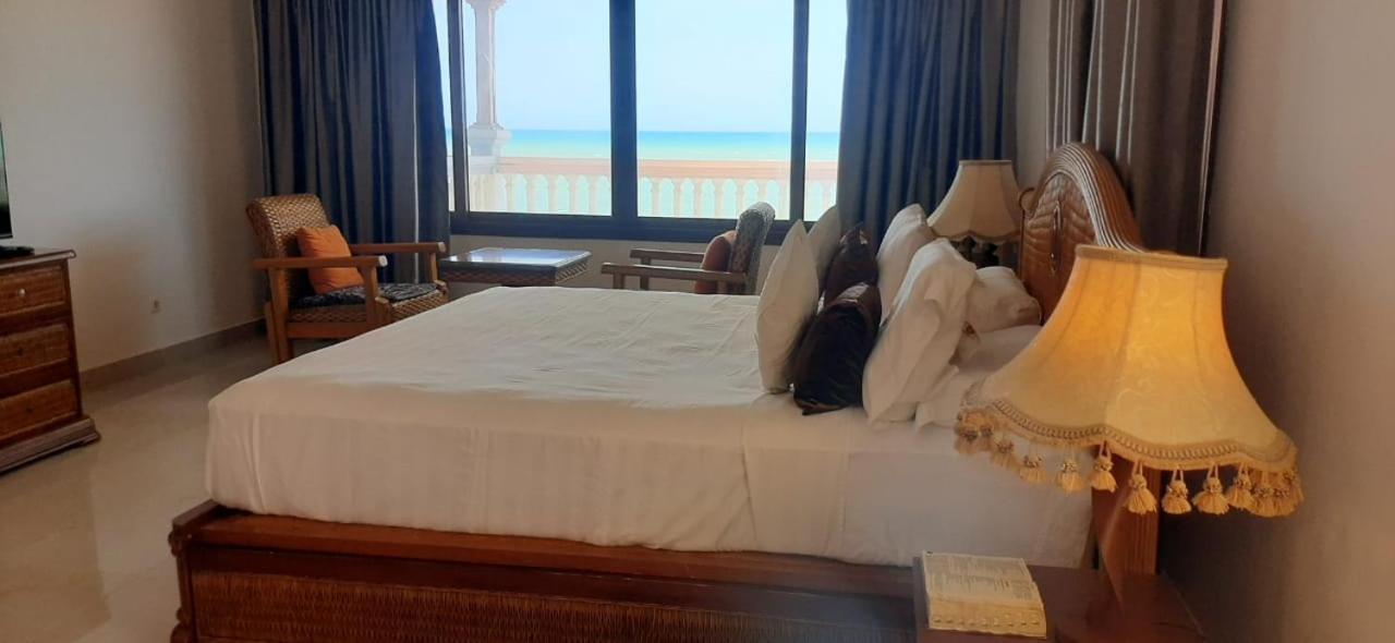 Hotel Residencial Ramire-Tour Benguela Екстериор снимка